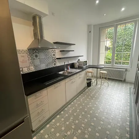 Immeuble De Charme Au Coeur De Dreux Appartement Buitenkant foto