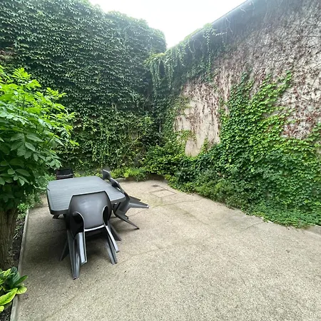 Immeuble De Charme Au Coeur De Dreux Appartement Buitenkant foto