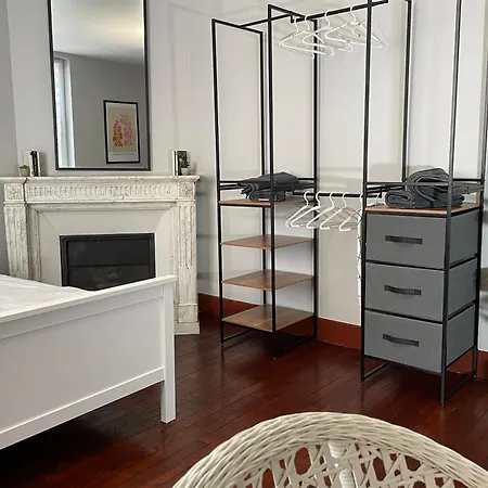 Immeuble De Charme Au Coeur De Dreux Appartement Buitenkant foto