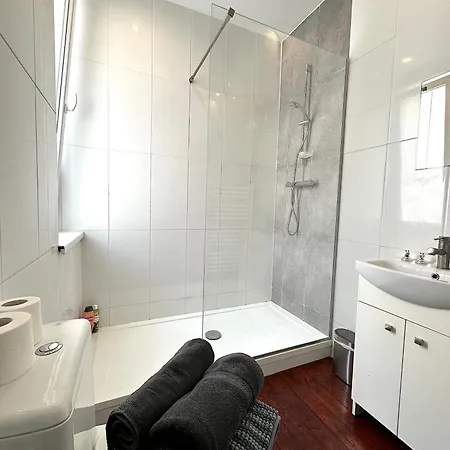 Immeuble De Charme Au Coeur De Dreux Appartement Buitenkant foto