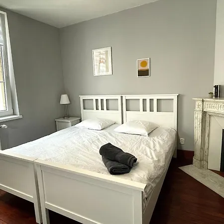 Immeuble De Charme Au Coeur De Dreux Appartement Buitenkant foto