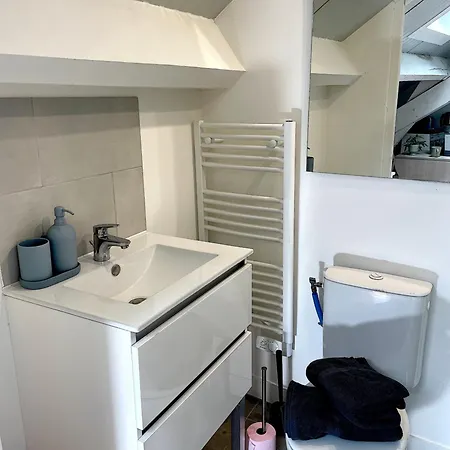 Immeuble De Charme Au Coeur De Dreux Appartement Buitenkant foto